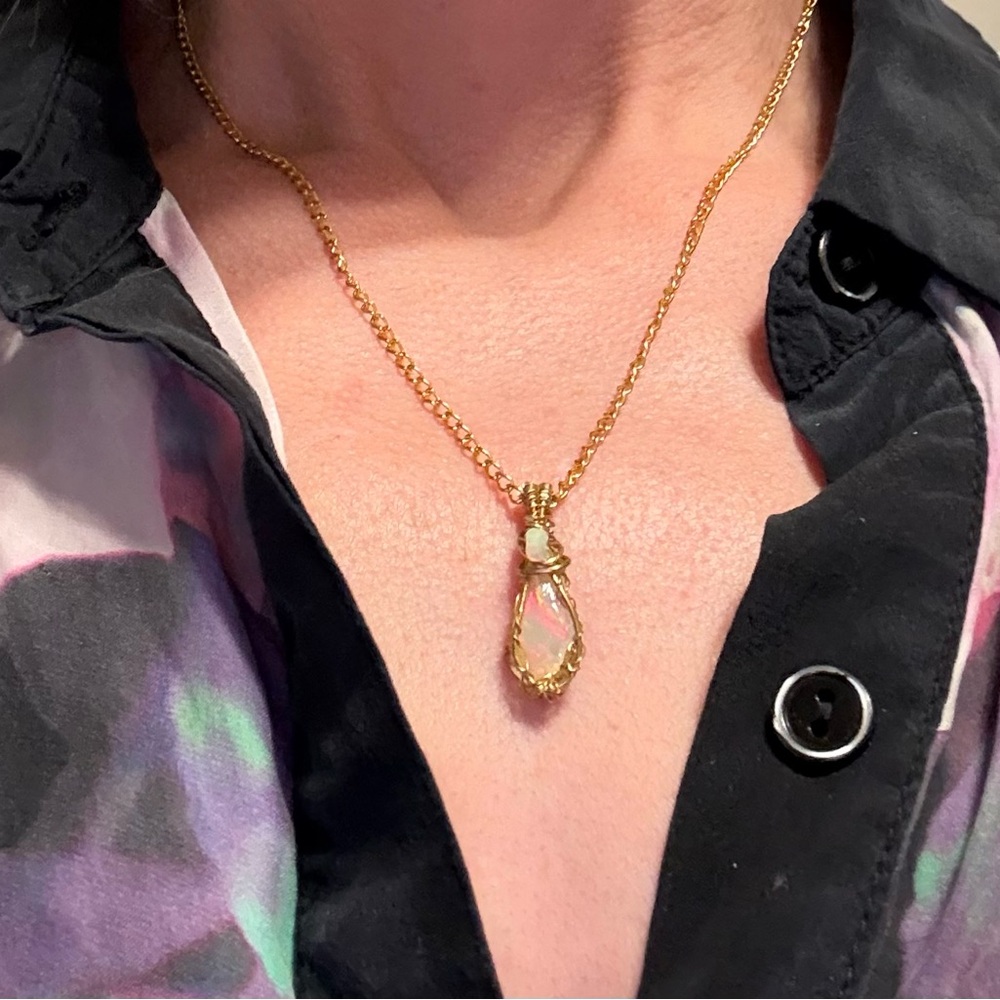 Mesmerizing Opal Pendant Necklace
